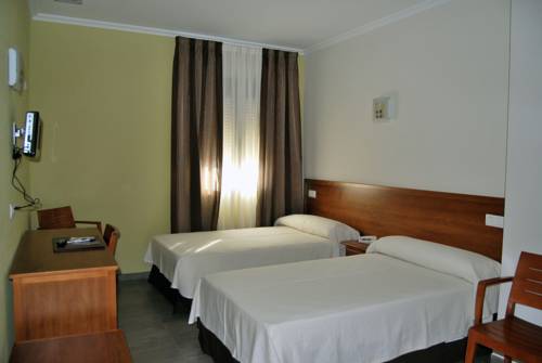 Imagen de la habitación del Hotel Gema, Almad&eacute;n. Foto 5