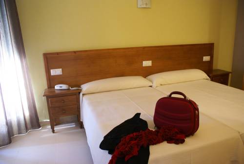 Imagen de la habitación del Hotel Gema, Almad&eacute;n. Foto 7