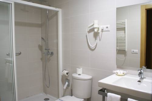 Imagen general del Hotel Gema, Almadén. Foto 1
