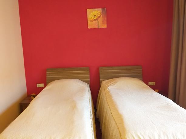 Imagen de la habitación del Hotel Gema, Brasov. Foto 6