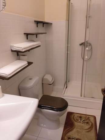 Imagen de la habitación del Hotel Gema, Brasov. Foto 7