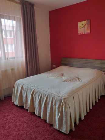 Imagen general del Hotel Gema, Brasov. Foto 1