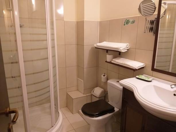 Imagen de la habitación del Hotel Gema, Brasov. Foto 11