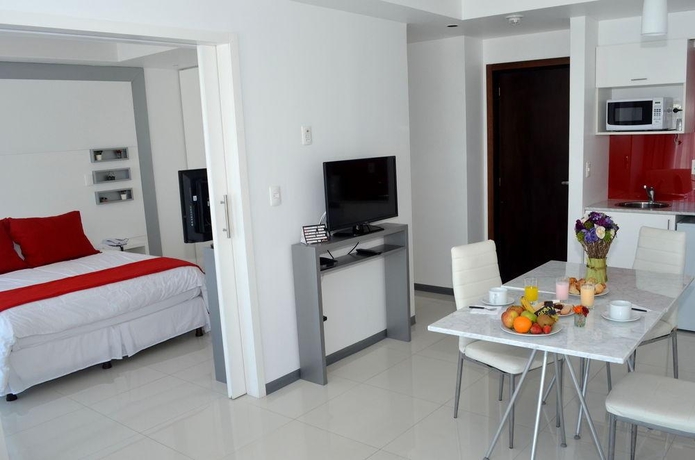 Imagen de la habitación del Hotel Gema Luxury Suites. Foto 11