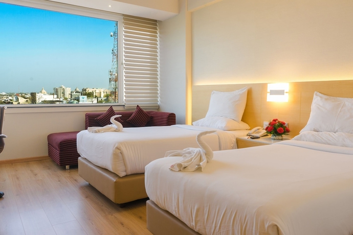 Imagen de la habitación del Hotel Gemini Continental Lucknow. Foto 2