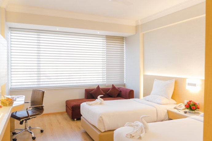 Imagen de la habitación del Hotel Gemini Continental Lucknow. Foto 15