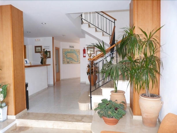 Imagen de los interiores del Hotel Geminis, Ciudadela. Foto 17