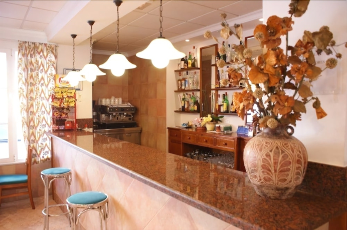 Imagen del bar/restaurante del Hotel Geminis, Ciudadela. Foto 5