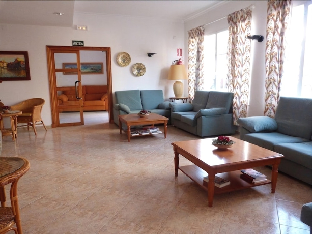 Imagen del bar/restaurante del Hotel Geminis. Foto 3