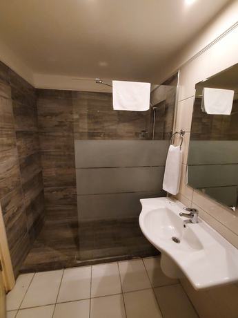 Imagen de la habitación del Hotel Gemlik Pasa. Foto 10