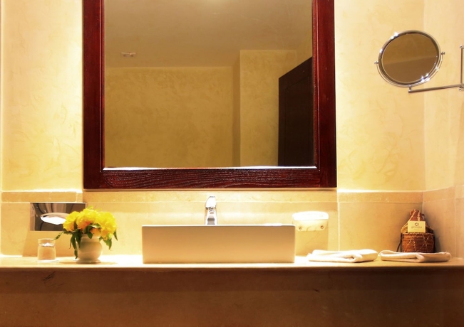 Imagen de la habitación del Hotel Gemma Resort. Foto 6