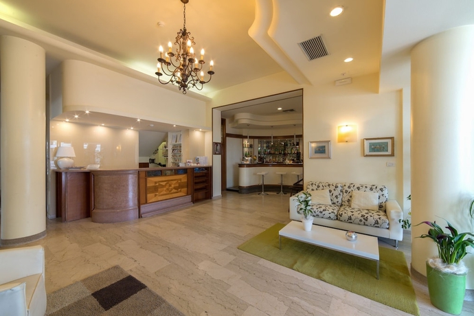 Imagen de los interiores del Hotel Gemma, Riccione. Foto 18