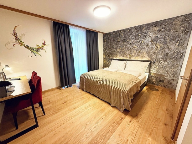 Imagen de la habitación del Hotel Gemmi Hotel and Spa. Foto 8