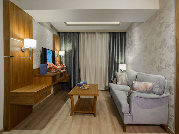 Imagen de la habitación del Hotel Gems. Foto 15