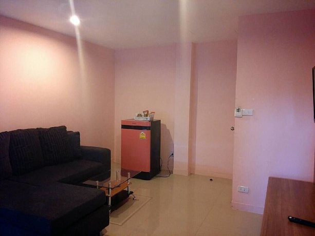 Imagen de los interiores del Hotel Gemtree Boutique Lampang. Foto 13
