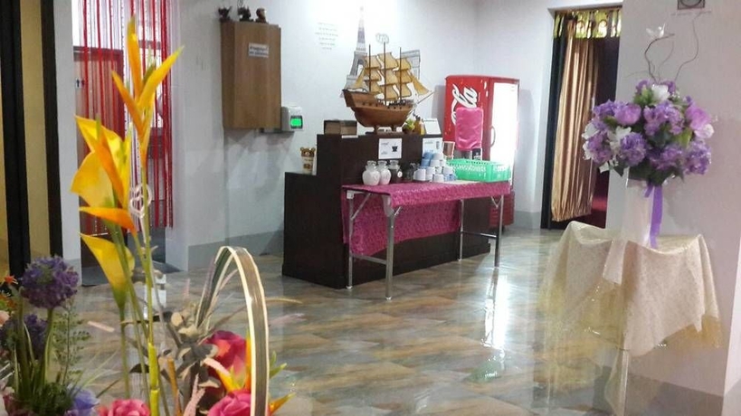 Imagen de los interiores del Hotel Gemtree Boutique Lampang. Foto 14
