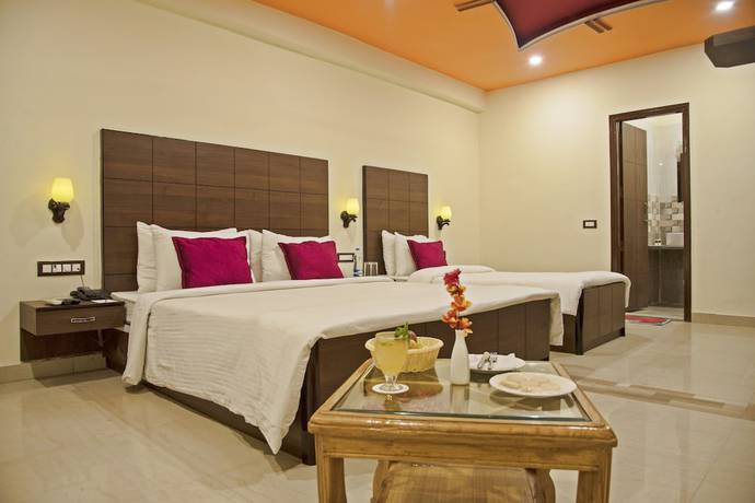 Imagen general del Hotel GenX Plaza Mughalsarai. Foto 1