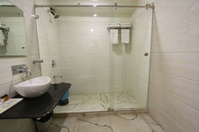 Imagen de la habitación del Hotel GenX Usha Kiran Agra. Foto 19