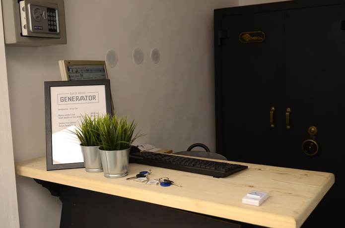 Imagen de los interiores del Hotel Generaator Sofia. Foto 18