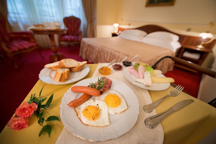 Imagen de la habitación del Hotel General. Foto 15