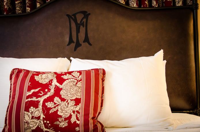 Imagen de la habitación del Hotel General Francis Marion. Foto 9