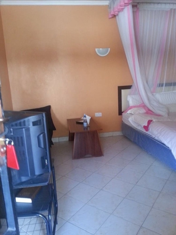 Imagen de la habitación del Hotel Genesis Guest House. Foto 4
