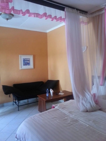 Imagen de la habitación del Hotel Genesis Guest House. Foto 7