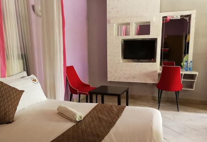 Imagen de la habitación del Hotel Genesis Guest House. Foto 12