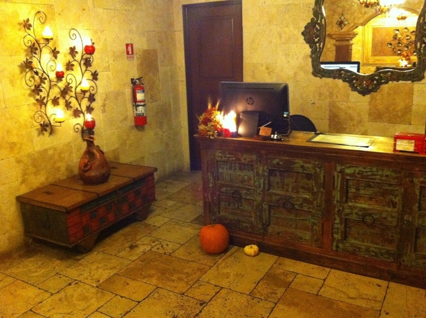 Imagen de los interiores del Hotel Genessis. Foto 19