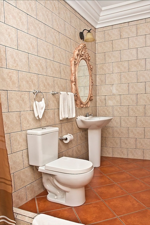 Imagen de la habitación del Hotel Genessis. Foto 16