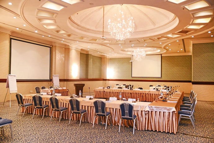 Imagen de los interiores del Hotel Geneva Amman. Foto 16