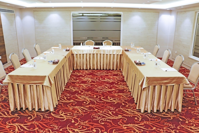 Imagen de los interiores del Hotel Geneva Amman. Foto 17