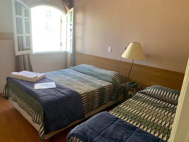 Imagen de la habitación del Hotel Geneve. Foto 8