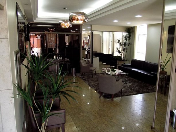 Imagen de los interiores del Hotel Geneviee Palace. Foto 18