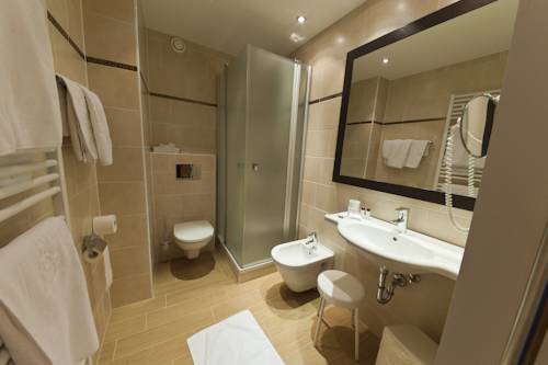 Imagen de la habitación del Hotel Geniesserhotel Messnerwirt Olang. Foto 5
