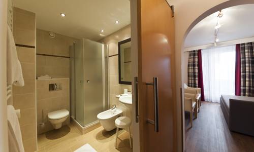 Imagen de la habitación del Hotel Geniesserhotel Messnerwirt Olang. Foto 11