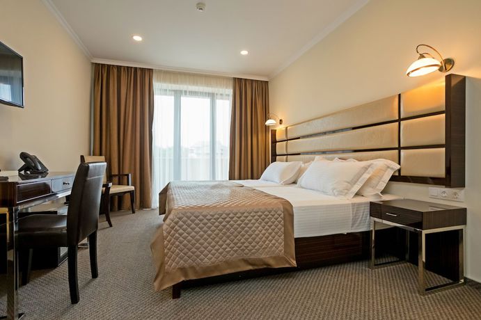 Imagen de la habitación del Hotel Genio, Tbilisi. Foto 8