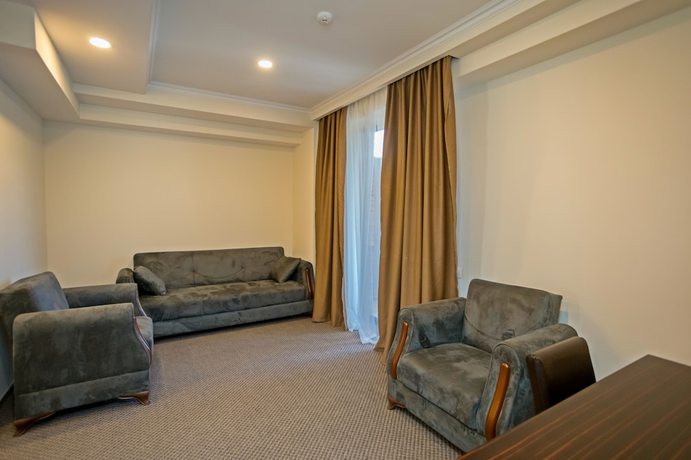 Imagen de la habitación del Hotel Genio, Tbilisi. Foto 13