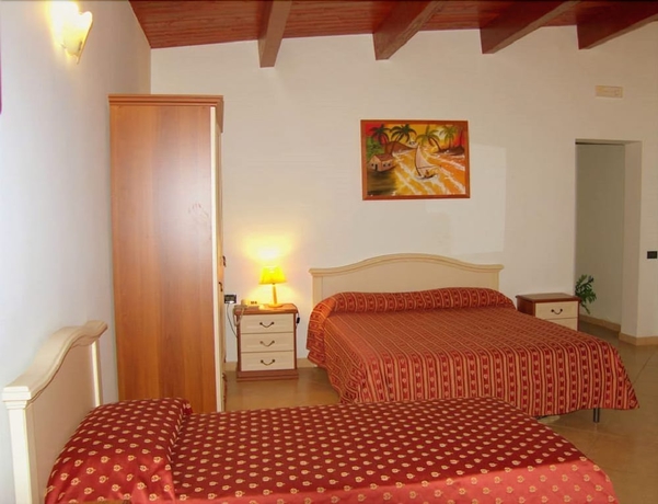 Imagen de la habitación del Hotel Genius, Corato. Foto 7