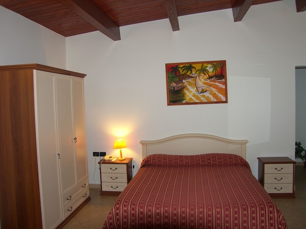 Imagen de la habitación del Hotel Genius, Corato. Foto 10