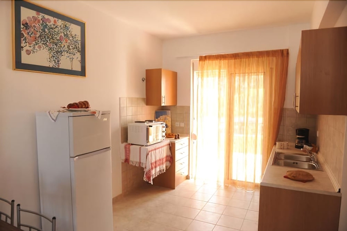 Imagen de la habitación del Hotel Gennadi Gardens. Foto 12