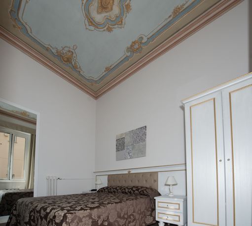 Imagen de la habitación del Hotel Genova Liberty. Foto 6