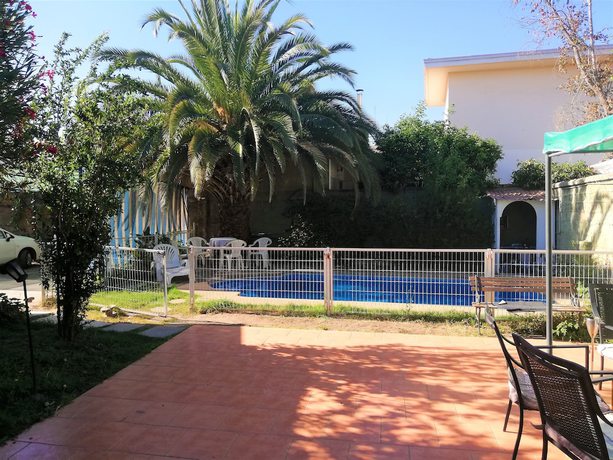 Imagen de la piscina del Hotel Genova, Los Andes. Foto 14