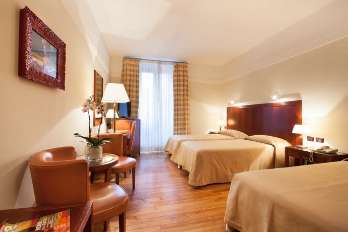 Imagen de la habitación del Hotel Genova, Roma. Foto 11