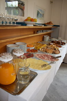 Imagen general del Hotel Genova, Sestri Levante. Foto 2