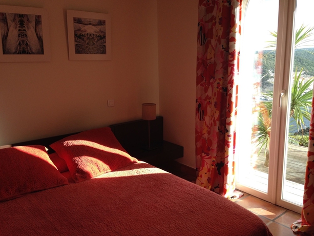 Imagen de la habitación del Hotel Genovese. Foto 3