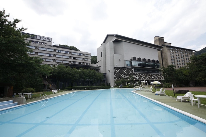 Imagen de la piscina del Hotel Gensenyu No Yado Matsunoi. Foto 19
