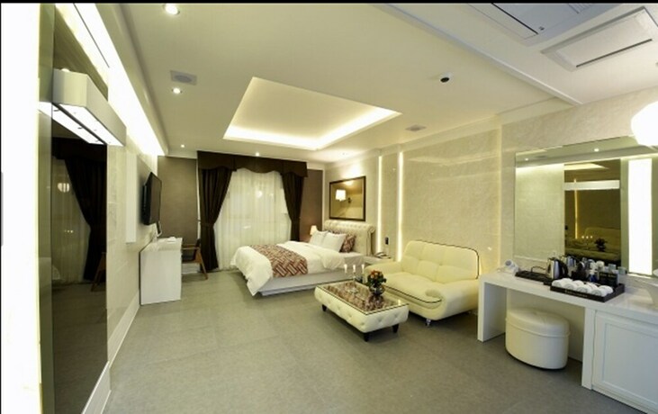 Imagen de la habitación del Hotel Gentleman. Foto 13