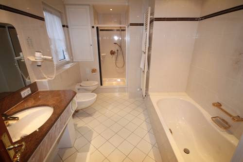 Imagen de la habitación del Hotel Genuss - Und Wellnesshotel Bercher. Foto 5