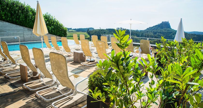 Imagen de la piscina del Hotel Genusshotel Riegersburg. Foto 18